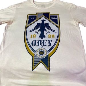 “OBEY” Men’s white tee shirt sz Large.